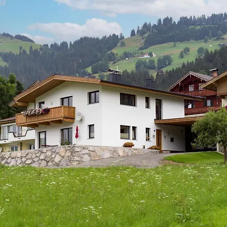 Kirchner アパート *